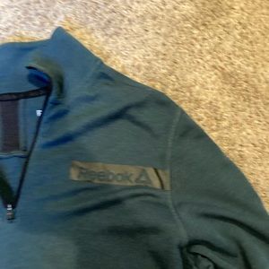 Reebok 1/4 zip pull over